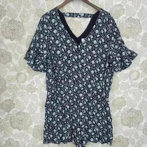 Loft Women's Romper Short Ruffle Sleeve Floral Keyhole Button up XL 326 - Picture 1 of 9